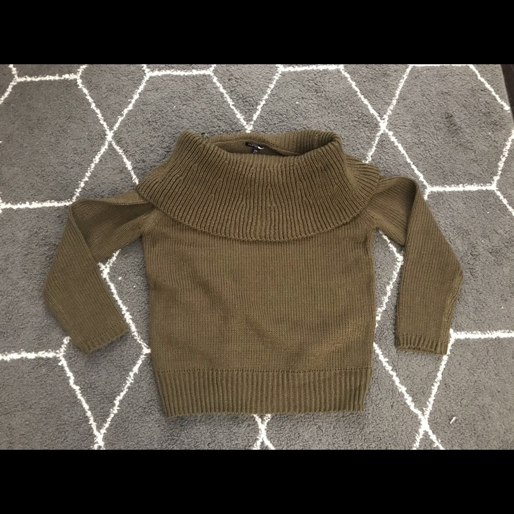 Fashion Nova chunky neck sexy Sweater XS